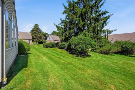 115 Denham Circle NE Canton OH 44721