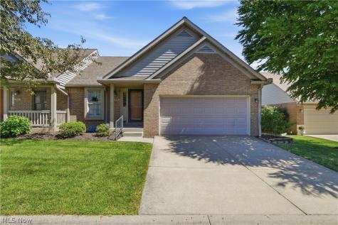 115 Denham Circle NE Canton OH 44721