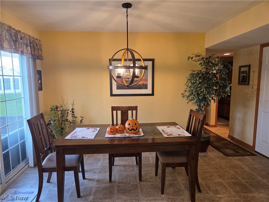 725 Coralberry Lane Madison OH 44057