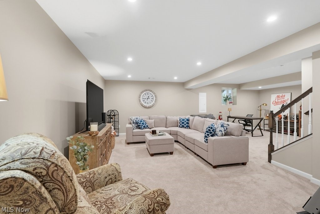 1626 Mud Brook Lane Akron OH 44313