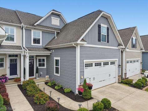 1626 Mud Brook Lane Akron OH 44313