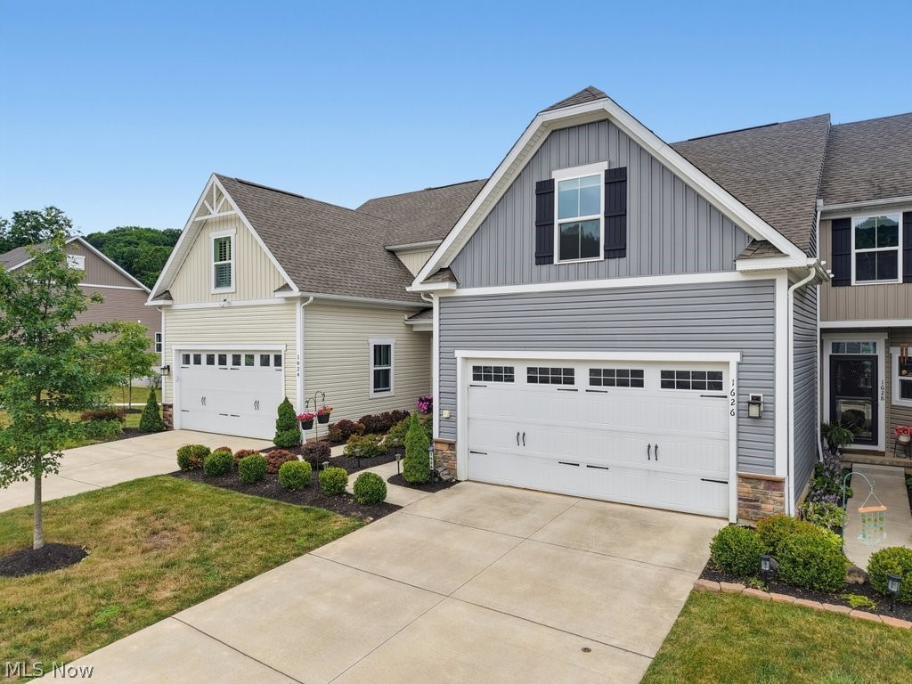 1626 Mud Brook Lane Akron OH 44313