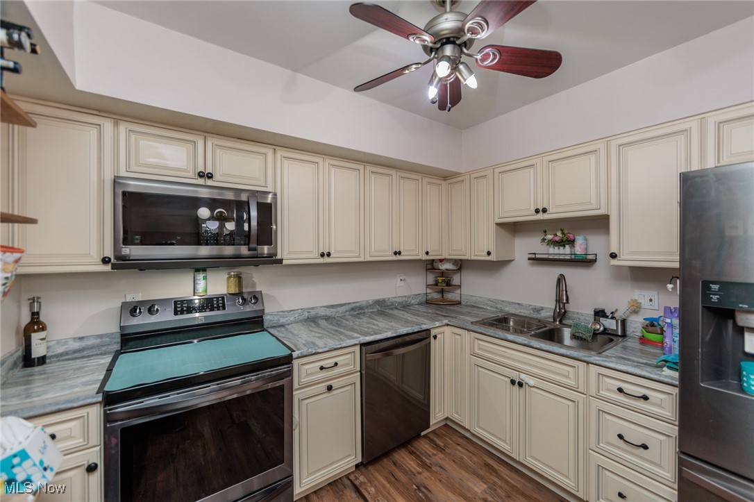 22958 Maple Ridge Road North Olmsted OH 44070