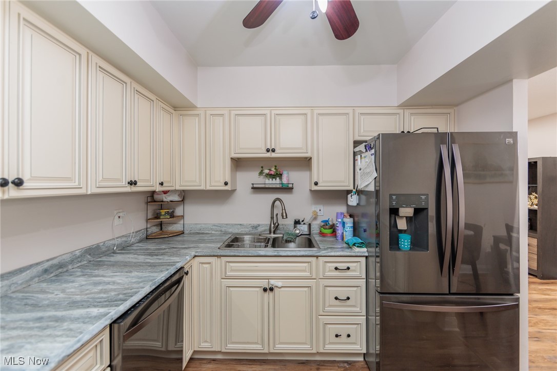 22958 Maple Ridge Road North Olmsted OH 44070