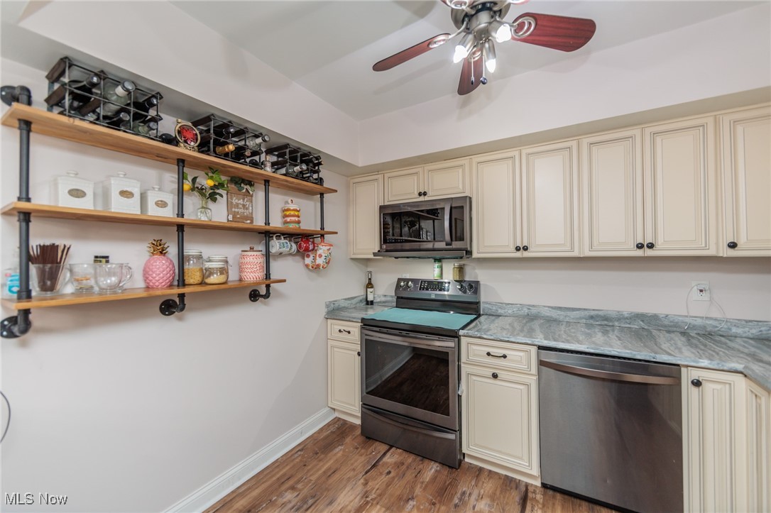 22958 Maple Ridge Road North Olmsted OH 44070