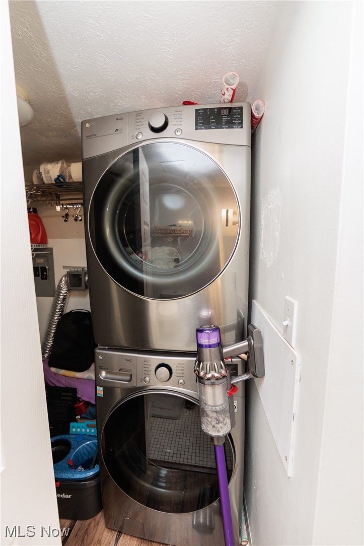 22958 Maple Ridge Road North Olmsted OH 44070