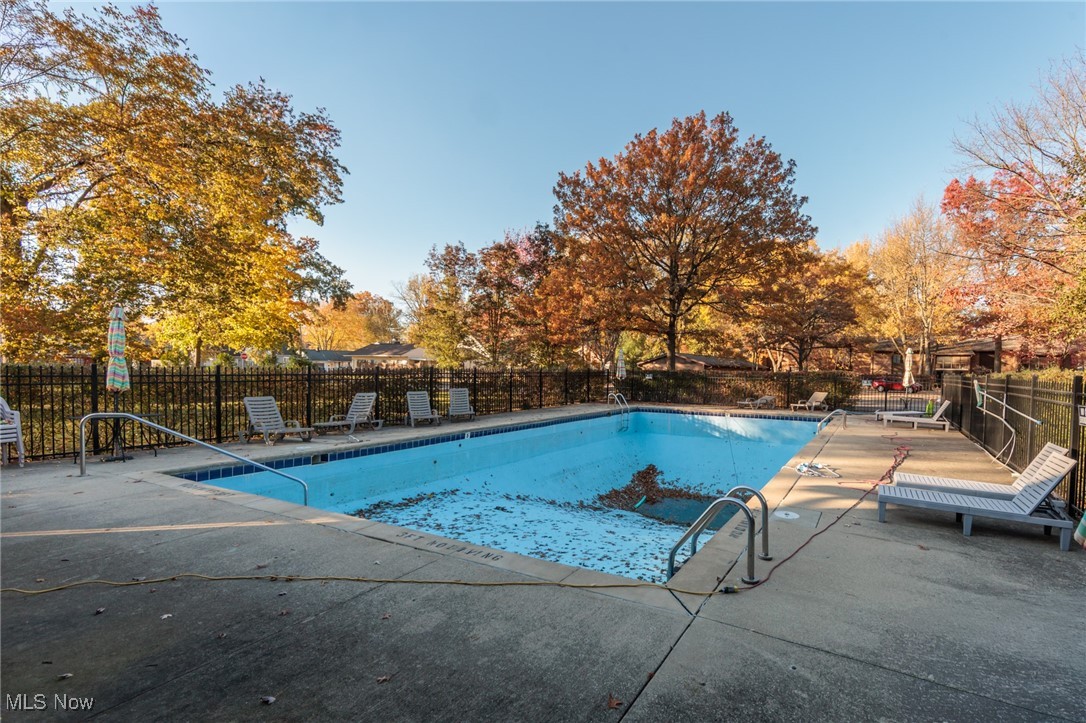 22958 Maple Ridge Road North Olmsted OH 44070