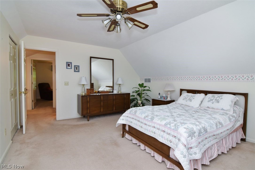 93 Dover Place Lane Northfield OH 44067