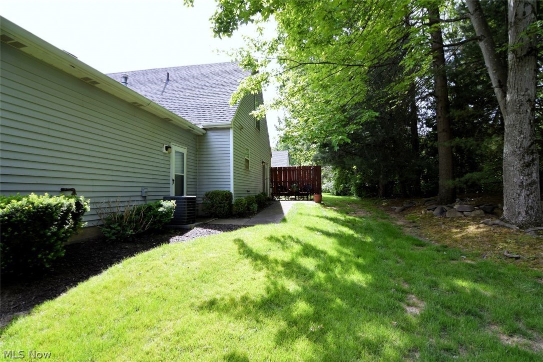 93 Dover Place Lane Northfield OH 44067