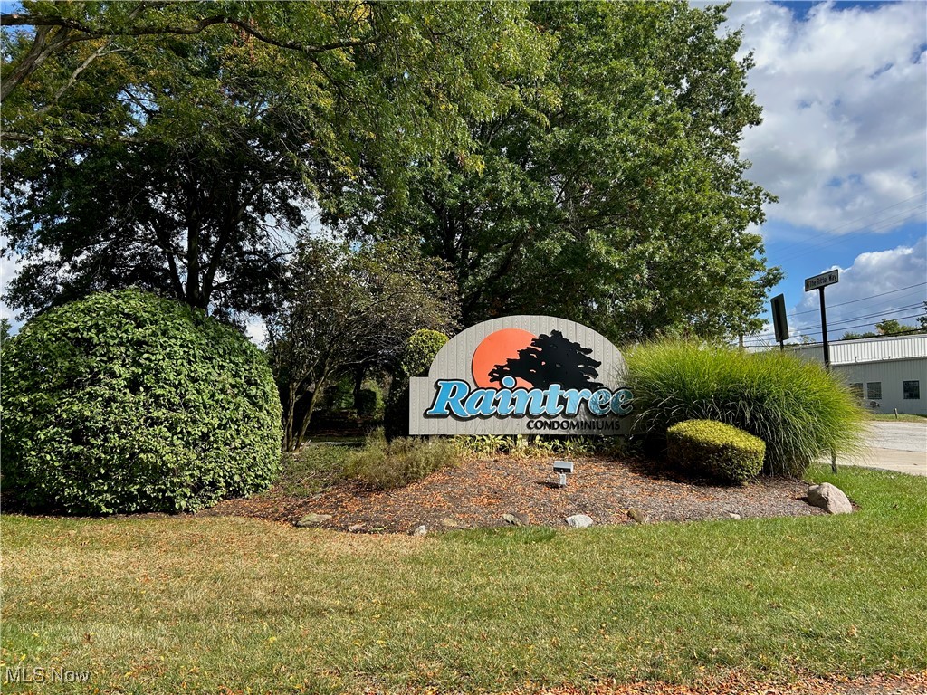 26183 Raintree Boulevard Olmsted Falls OH 44138