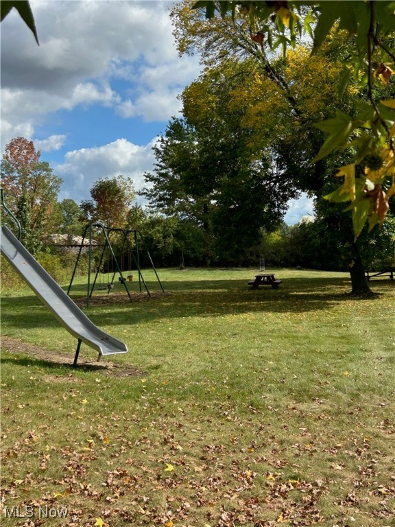 26183 Raintree Boulevard Olmsted Falls OH 44138