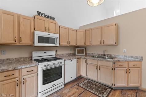 2235 Abbey Road Akron OH 44312