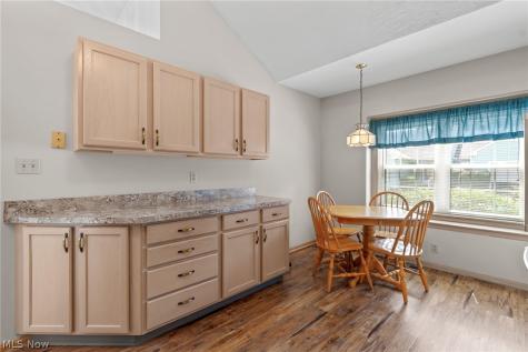 2235 Abbey Road Akron OH 44312