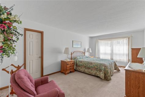 2235 Abbey Road Akron OH 44312