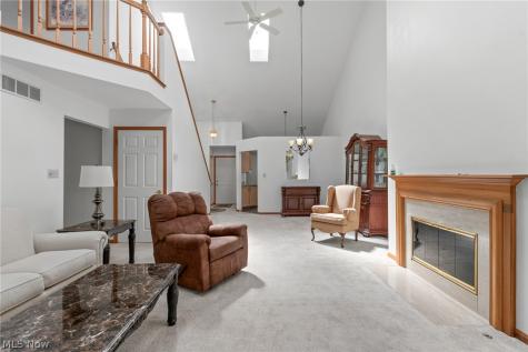 2235 Abbey Road Akron OH 44312