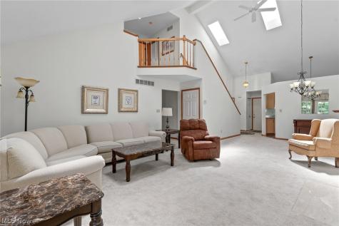 2235 Abbey Road Akron OH 44312