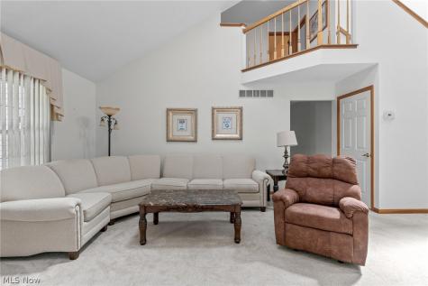 2235 Abbey Road Akron OH 44312