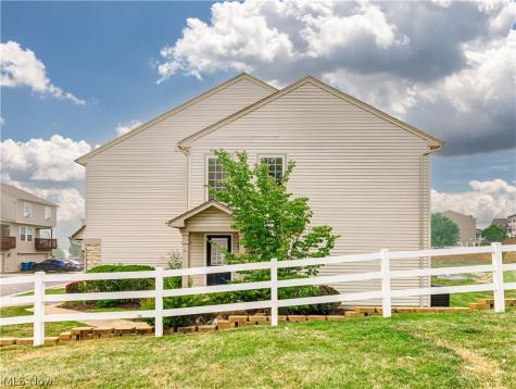 997 Croghan Way Copley OH 44321