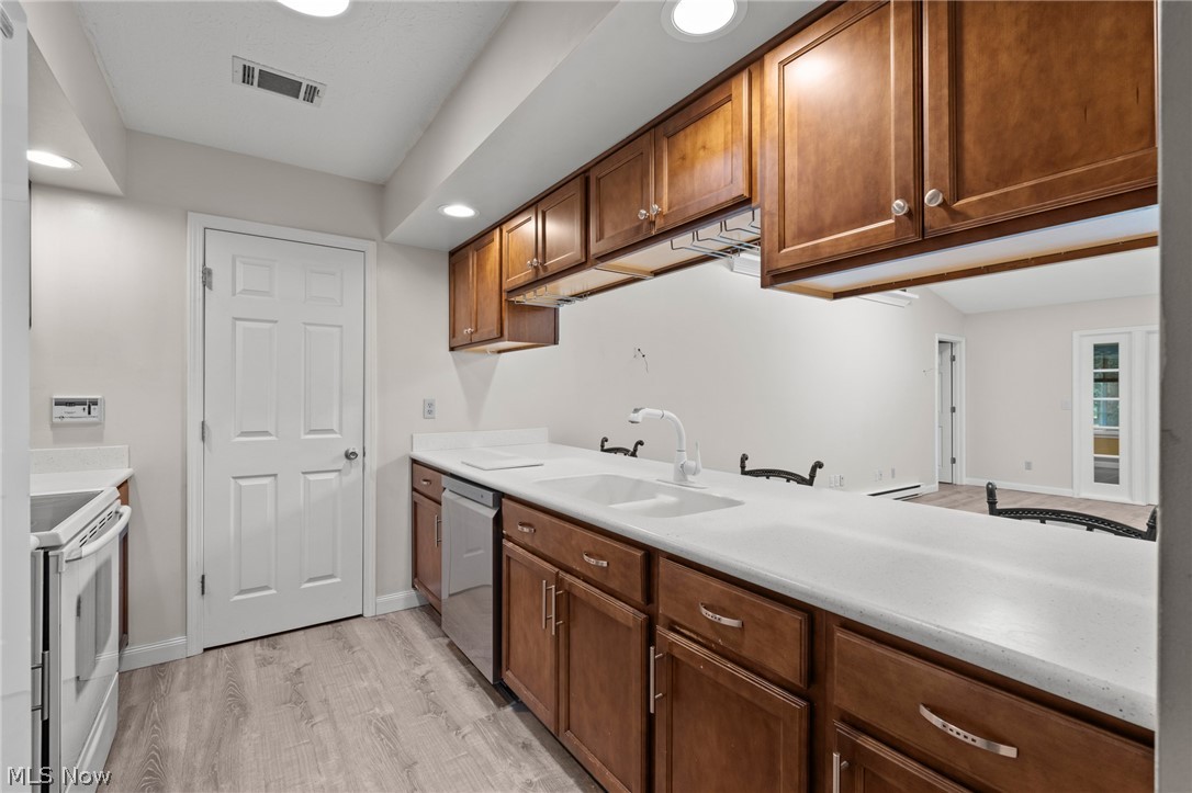 312 Lisa Ann Drive Huron OH 44839