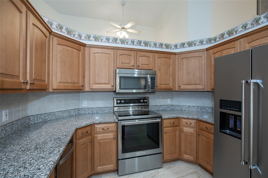 390 Vista Lane Aurora OH 44202