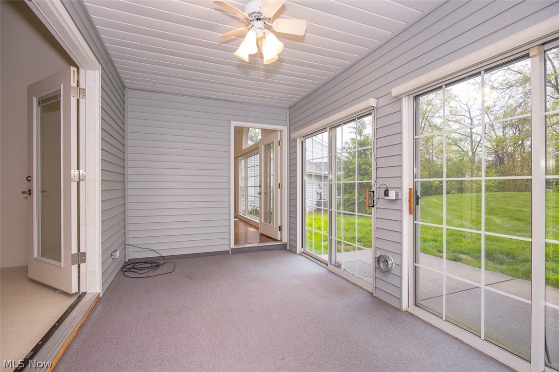 390 Vista Lane Aurora OH 44202