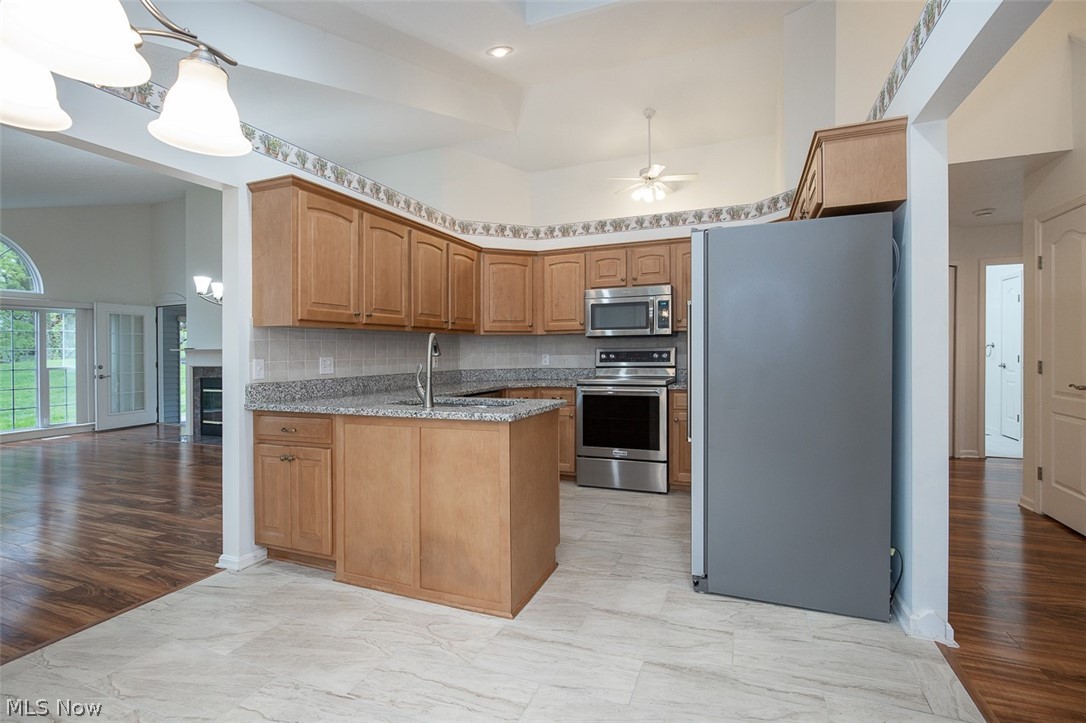 390 Vista Lane Aurora OH 44202