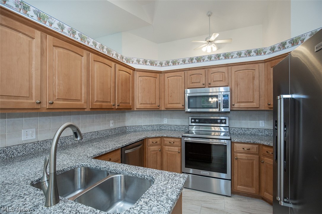 390 Vista Lane Aurora OH 44202