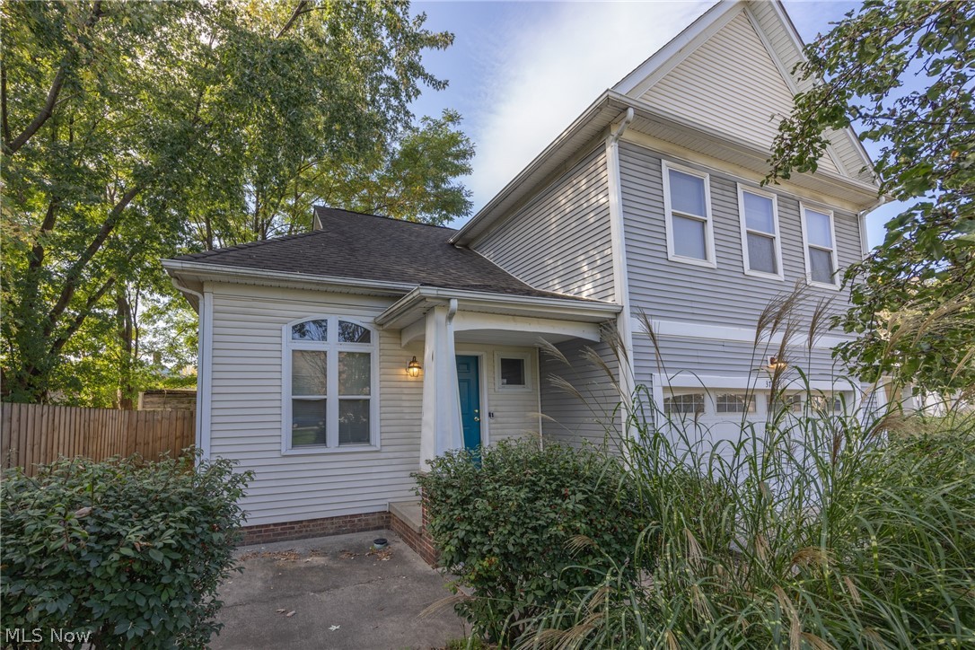 3718 Minster Court Cleveland OH 44105