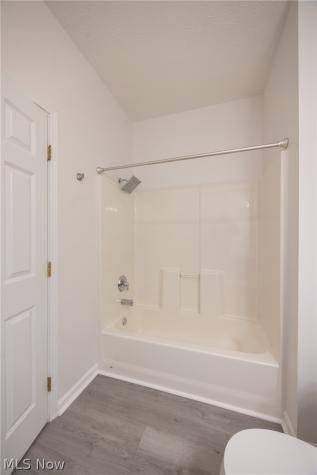 3718 Minster Court Cleveland OH 44105