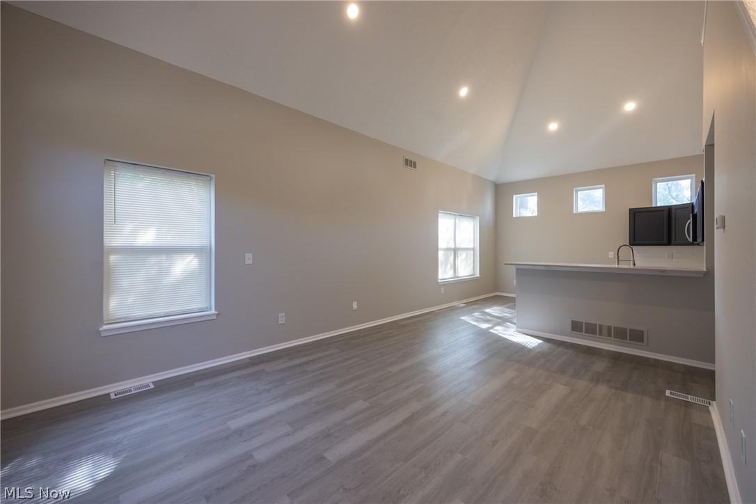 3718 Minster Court Cleveland OH 44105