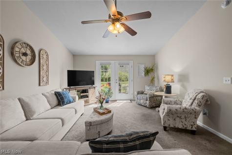 2469 Waterford Pointe Drive Kent OH 44240