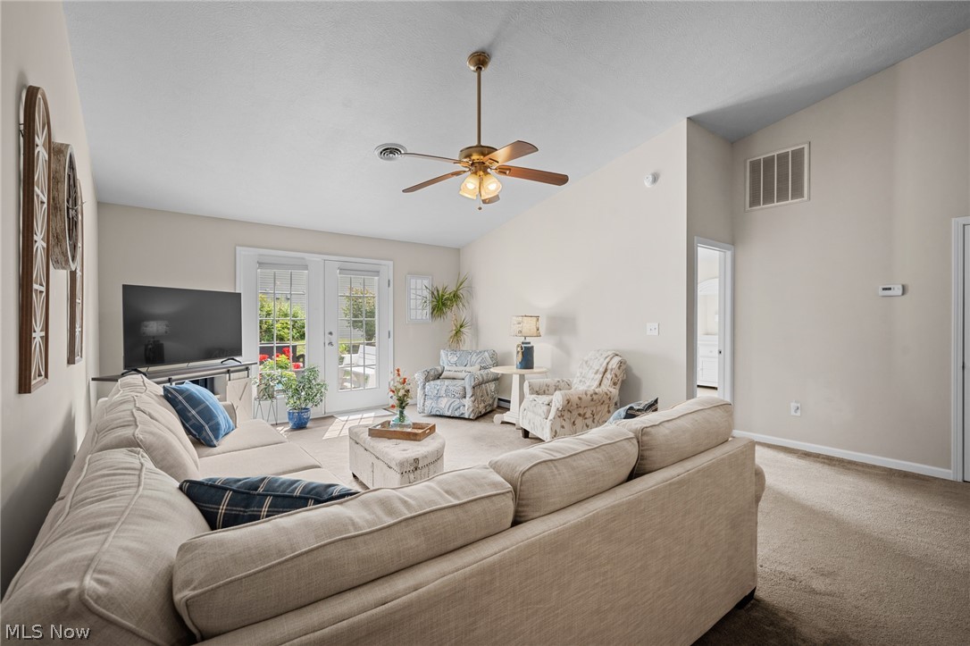 2469 Waterford Pointe Drive Kent OH 44240