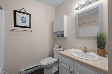 2469 Waterford Pointe Drive Kent OH 44240