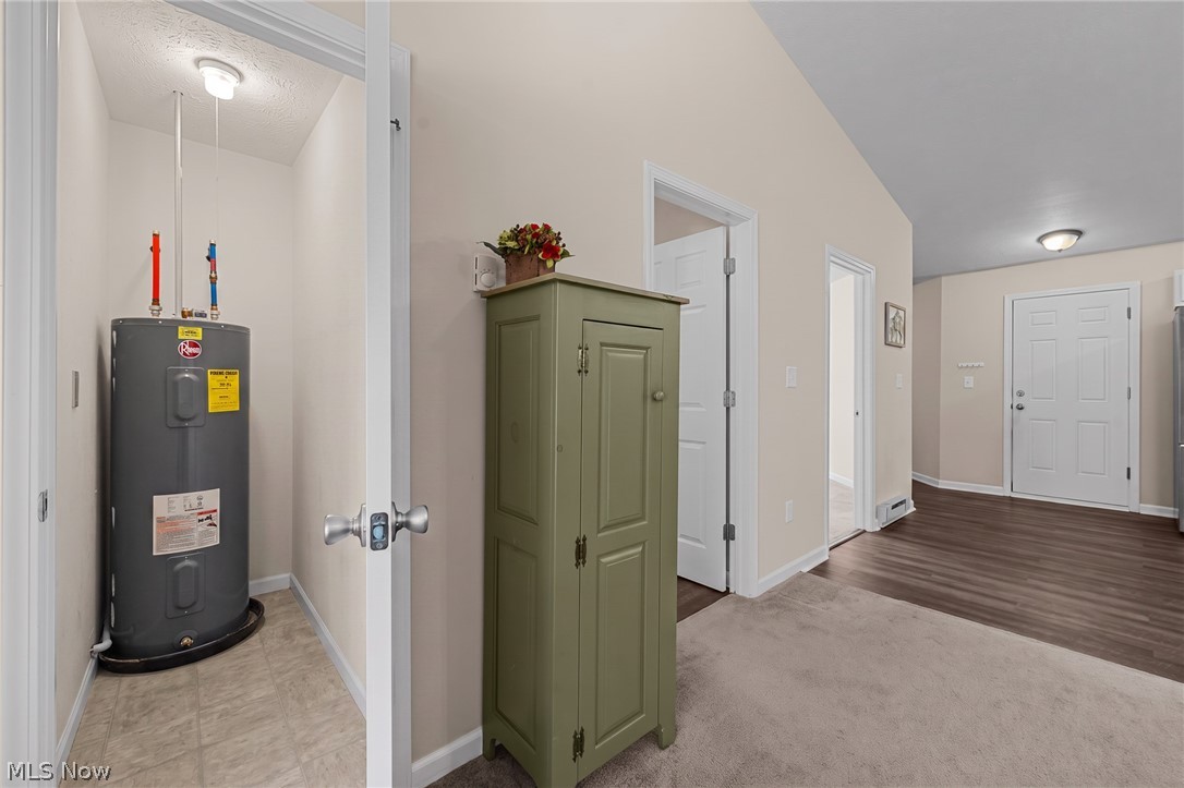 2469 Waterford Pointe Drive Kent OH 44240