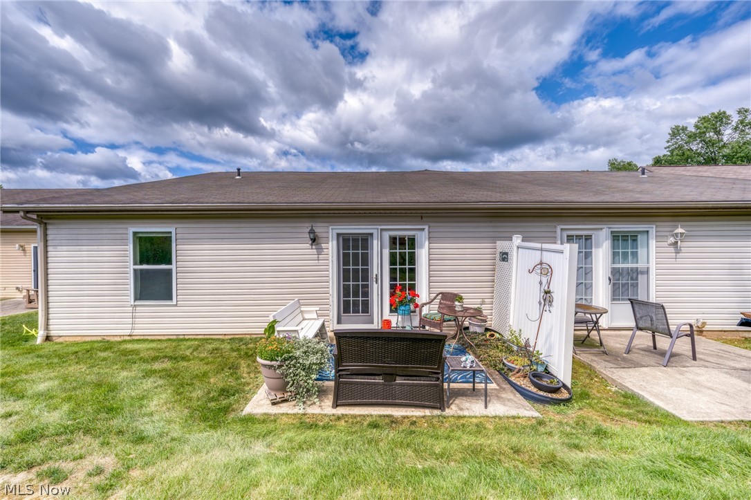 2469 Waterford Pointe Drive Kent OH 44240