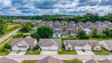 2469 Waterford Pointe Drive Kent OH 44240