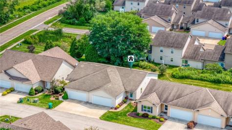 2469 Waterford Pointe Drive Kent OH 44240