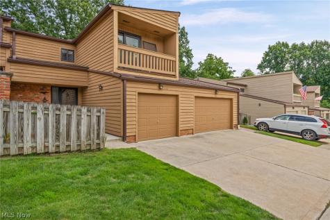 132 Kimrose Lane Broadview Heights OH 44147