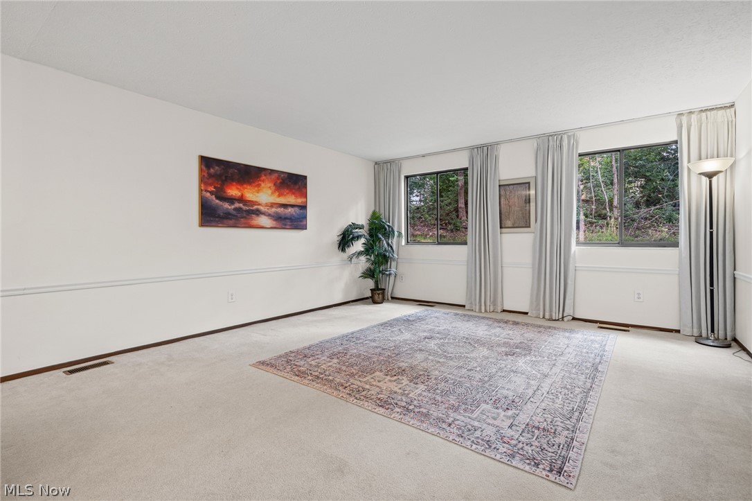 132 Kimrose Lane Broadview Heights OH 44147