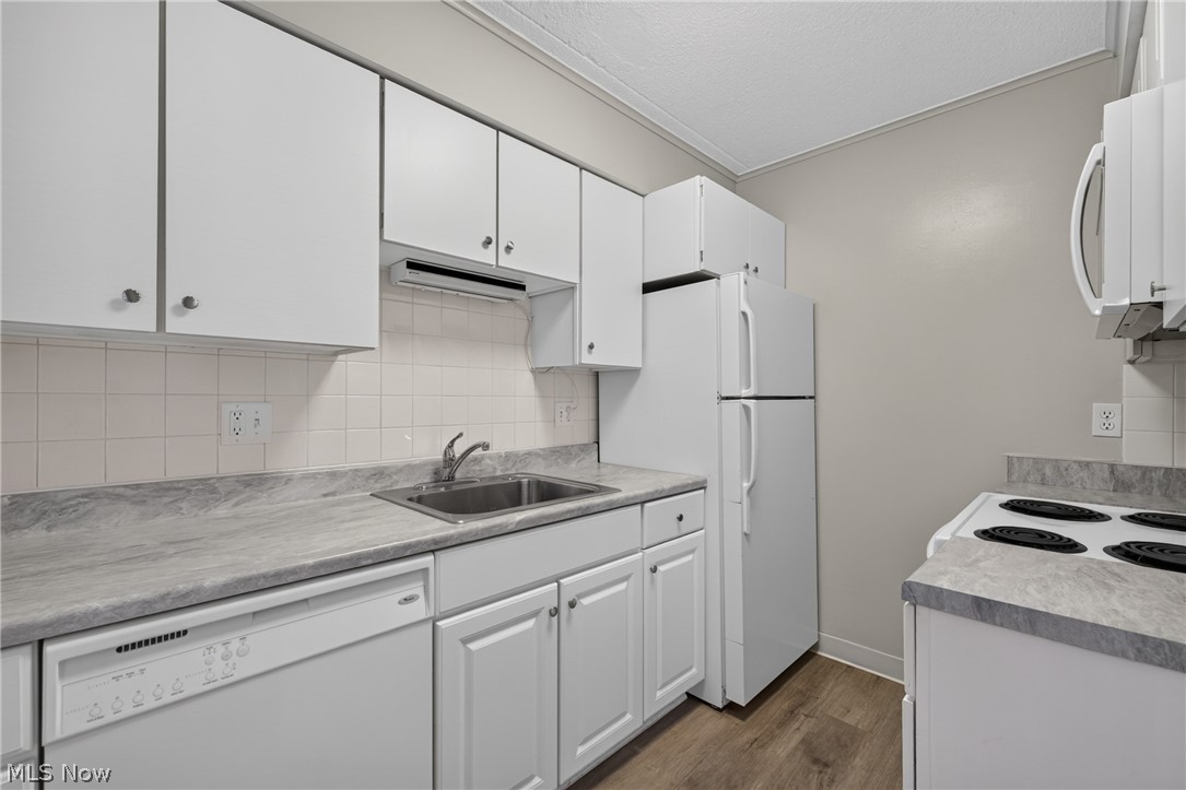 9956 Johnnycake Ridge Road Painesville OH 44077