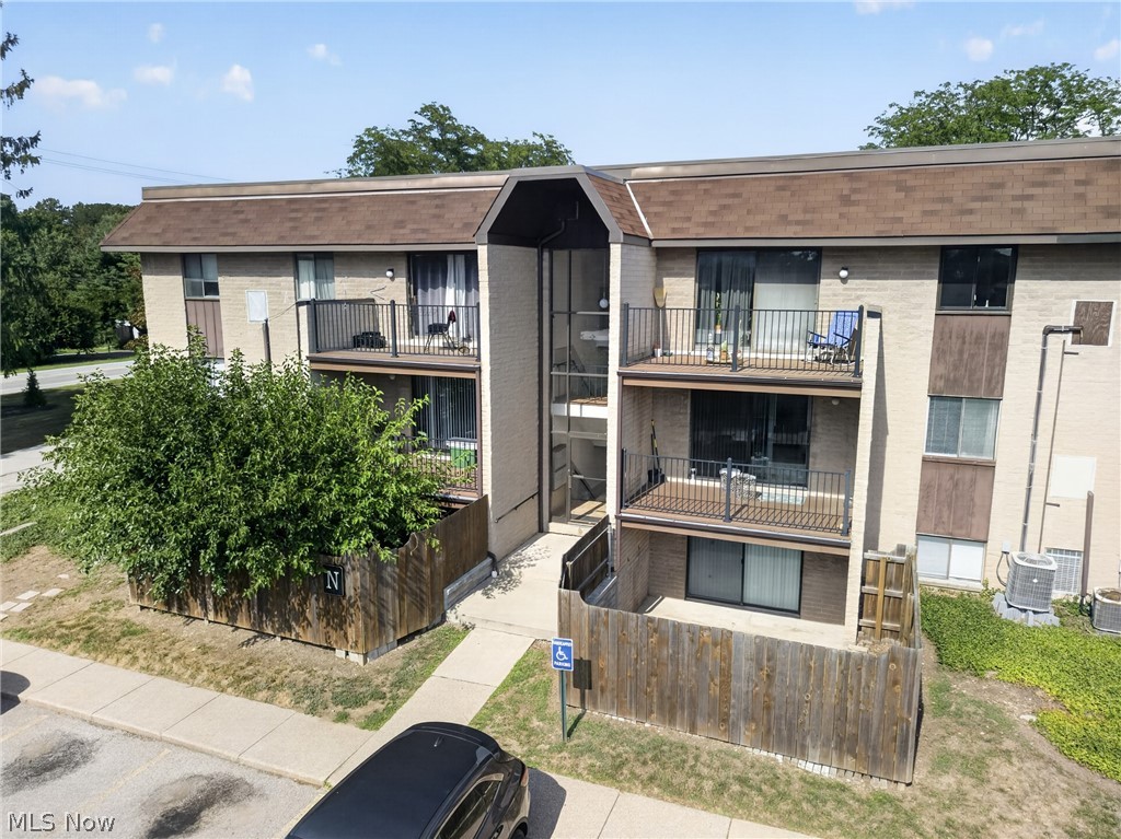 9956 Johnnycake Ridge Road Painesville OH 44077