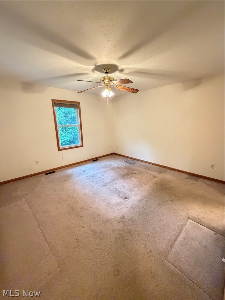 1437 Waters Edge Drive Akron OH 44313
