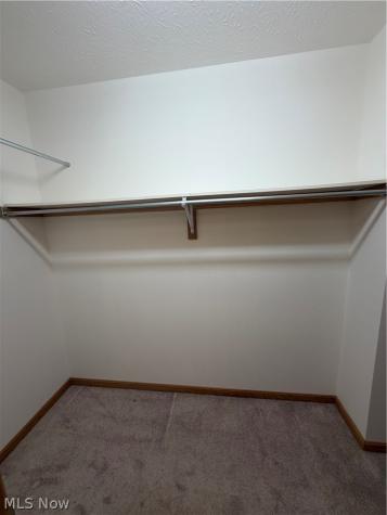 1437 Waters Edge Drive Akron OH 44313