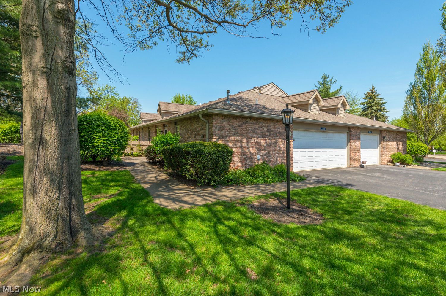 2716 Shakespeare Lane Avon OH 44011