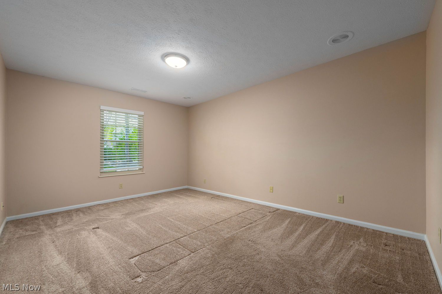 2716 Shakespeare Lane Avon OH 44011