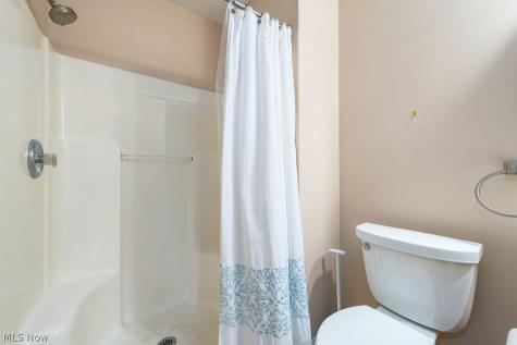 2716 Shakespeare Lane Avon OH 44011