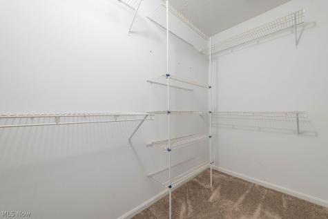 2716 Shakespeare Lane Avon OH 44011