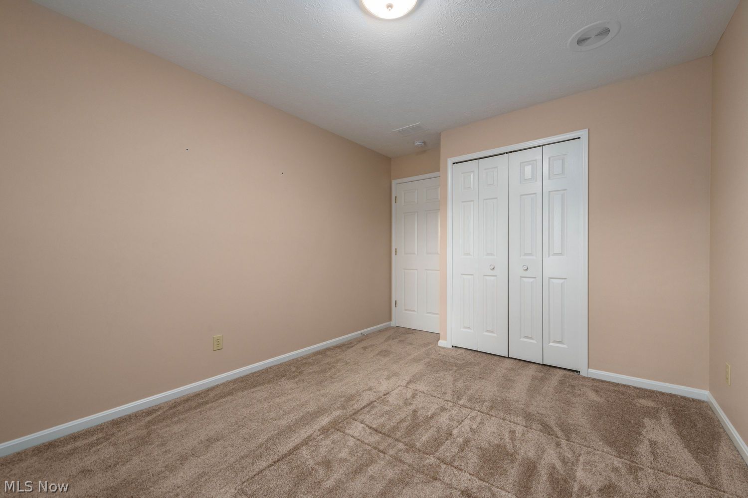 2716 Shakespeare Lane Avon OH 44011
