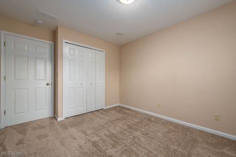 2716 Shakespeare Lane Avon OH 44011