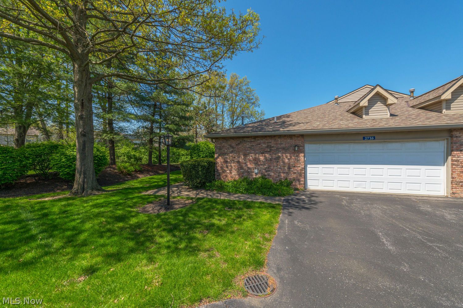 2716 Shakespeare Lane Avon OH 44011